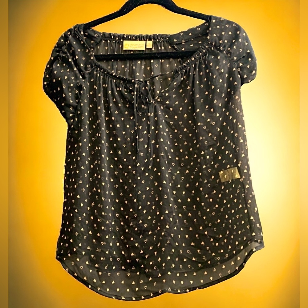 Princess Vera Wang sheer black top with gold hearts Size M